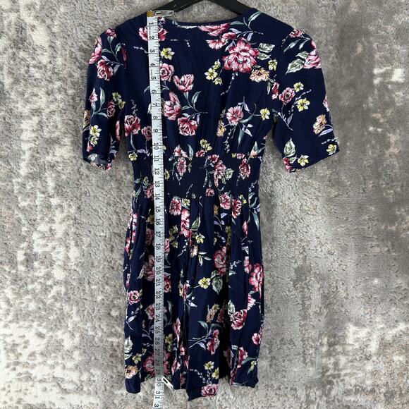 Band Of Gypsies Size XS Dark Floral Print V Neck Mini Fit Flared Dress Navy - Picture 3 of 8